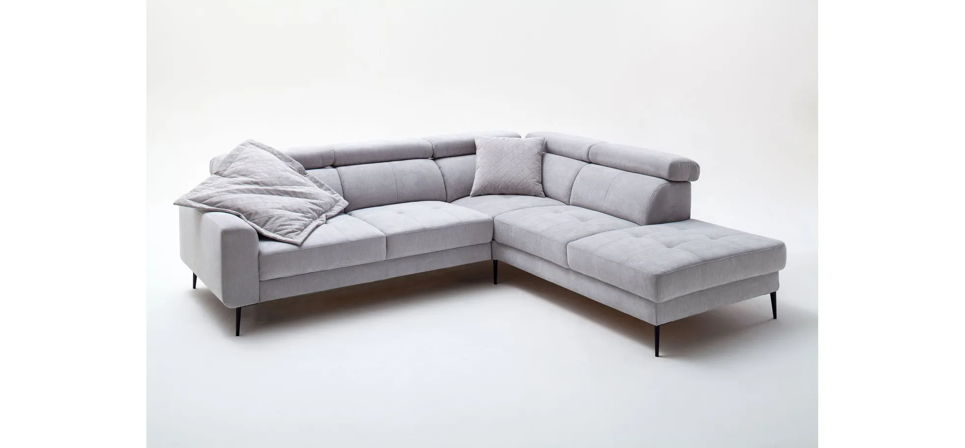 Ecksofa - 2-Sitzer mit Ecke rechts, Kopfteil verstellbar, Stoff, Silbergrau