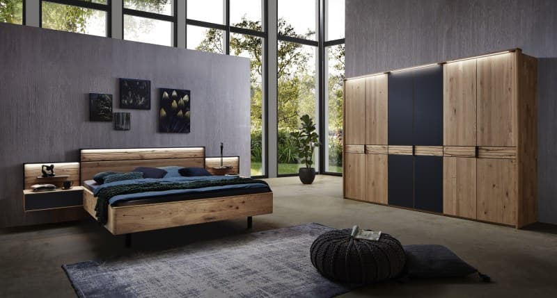 Schlafzimmer - Wildeiche massiv, gebürstet