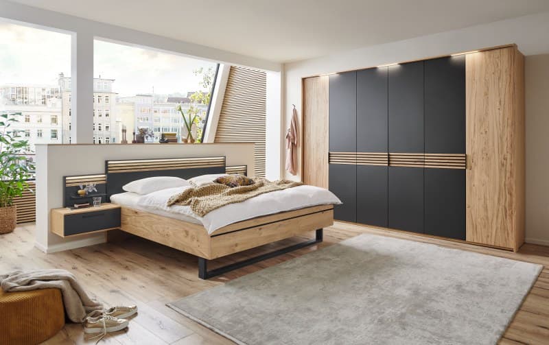 Schlafzimmer -Balkeneiche Lack Basalt, Bauchbinde Riffholz massiv