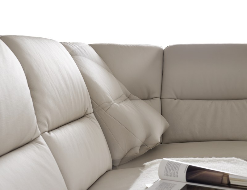 Wohnlandschaft EM St. Gallen - mit Kopfstütze, Hocker links, Relax-Eckteil, 3-Sitzer rechts, Leder, Natur
