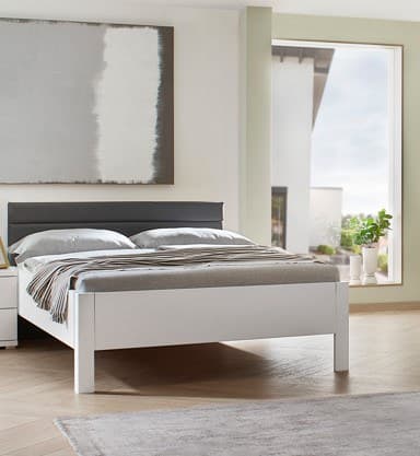Bett - Liegefläche ca. 120x200 cm, Polsterkopfteil, Weiß